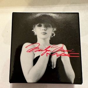 MAC Marilyn Monroe Eyeshadow NIB